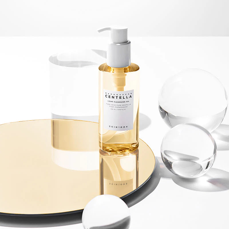 Skin1004 Madagascar Centella Light Cleansing Oil